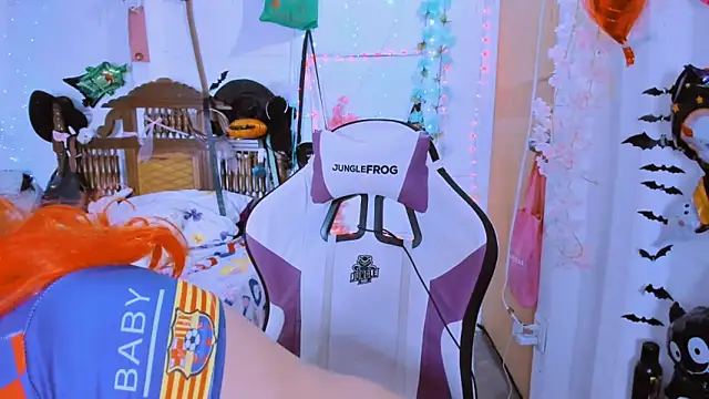 SofiaOlivares online show from October 7, 10:18 pm