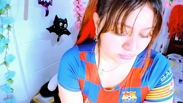 SofiaOlivares online show from October 10, 5:45 pm