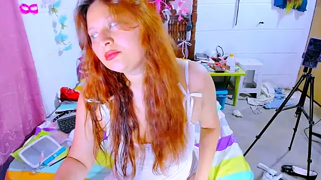 SofiaOlivares online show from February 28, 7:48 pm