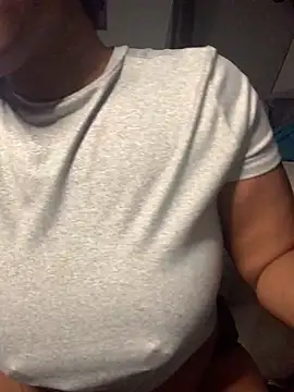 SweetHoneyBunz online show from September 26, 10:14 pm