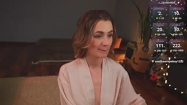 Snapshot of bananya_kitty chatting on January 8, 5:37 pm bananya kitty online show from January 8, 5:37 pm