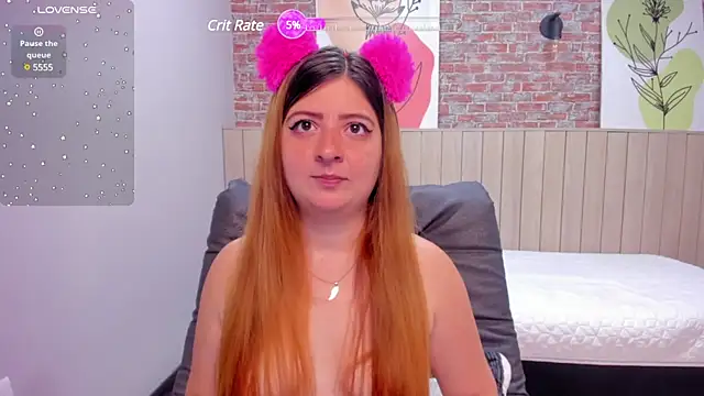 tinaclark  online show from March 4, 9:11 pm