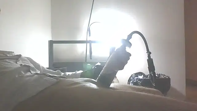 Snapshot of RoosterWabbit chatting on September 27, 11:54 pm RoosterWabbit online show from September 27, 11:54 pm