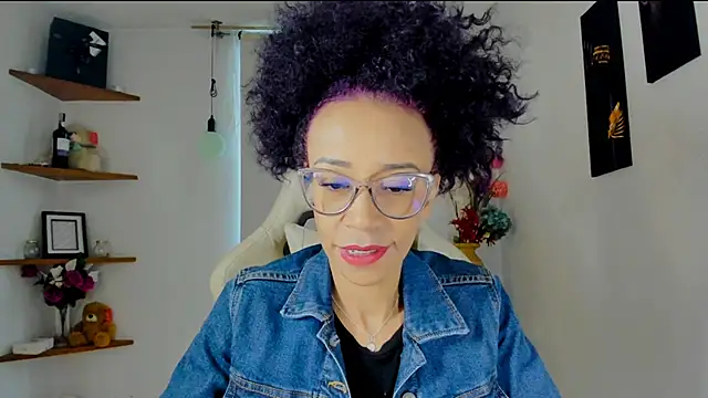 ScarlettMalbec online show from December 12, 10:31 pm