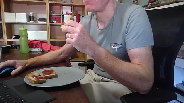 jiggy77777 online show from January 21, 12:15 am