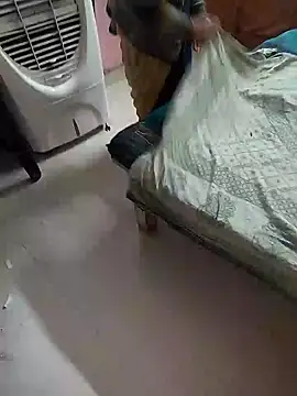 COUPLLE VILLAGE online show from January 10, 10:50 am