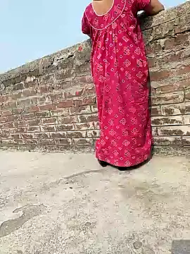 COUPLLE VILLAGE online show from January 28, 6:49 am