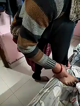 COUPLLE VILLAGE online show from February 12, 3:40 am