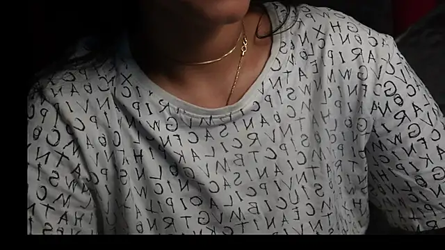 Snapshot of -AyeshaSinghania- chatting on March 22, 9:13 am -AyeshaSinghania- online show from March 22, 9:13 am