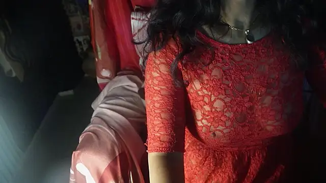 Snapshot of -AyeshaSinghania- chatting on October 9, 6:17 pm -AyeshaSinghania- online show from October 9, 6:17 pm