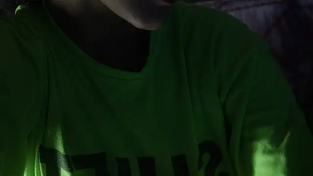 Snapshot of -AyeshaSinghania- chatting on October 30, 10:27 am -AyeshaSinghania- online show from October 30, 10:27 am