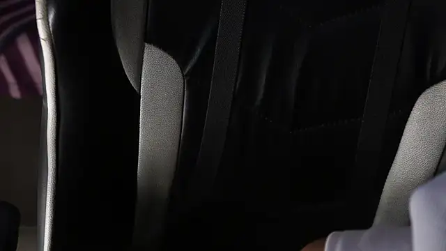 -AyeshaSinghania- online show from December 19, 9:49 am