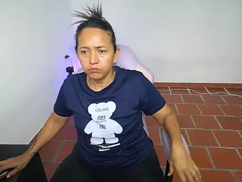 daleska ayala 1 online show from February 14, 4:59 pm