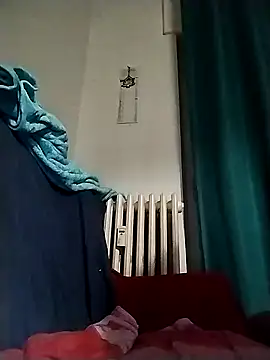 Snapshot of BustyBabyOfficial chatting on December 15, 9:53 pm BustyBabyOfficial online show from December 15, 9:53 pm