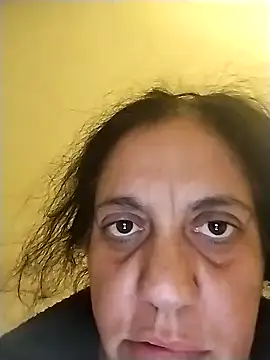 Snapshot of BustyBabyOfficial chatting on January 1, 6:06 pm BustyBabyOfficial online show from January 1, 6:06 pm