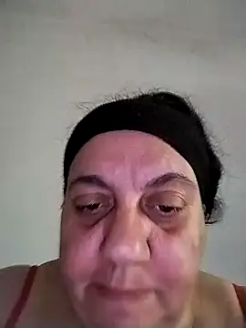 Snapshot of BustyBabyOfficial chatting on February 4, 1:06 pm BustyBabyOfficial online show from February 4, 1:06 pm