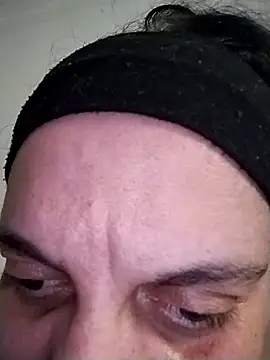 Snapshot of BustyBabyOfficial chatting on February 18, 2:27 pm BustyBabyOfficial online show from February 18, 2:27 pm