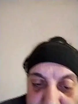 Snapshot of BustyBabyOfficial chatting on February 20, 2:35 pm BustyBabyOfficial online show from February 20, 2:35 pm