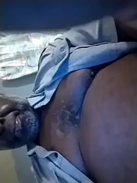 Snapshot of macnificent1fr chatting on October 3, 1:57 am macnificent1fr online show from October 3, 1:57 am