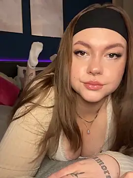 VictoriaLaFleur online show from February 24, 1:42 pm