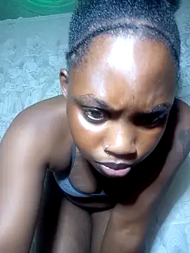 Snapshot of booty_big chatting on December 3, 1:53 pm booty big online show from December 3, 1:53 pm