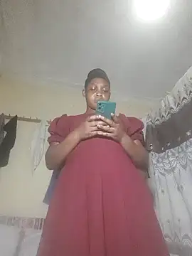 Snapshot of booty_big chatting on February 3, 1:16 pm booty big online show from February 3, 1:16 pm