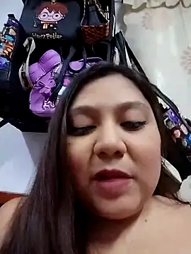 Snapshot of aniv96 chatting on October 31, 1:17 am aniv96 online show from October 31, 1:17 am