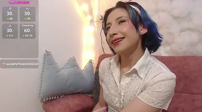 Snapshot of SkarletJhonson_ chatting on December 11, 3:13 am SkarletJhonson online show from December 11, 3:13 am