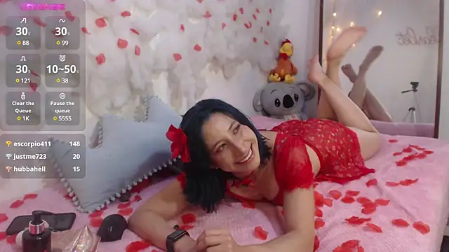 Snapshot of SkarletJhonson_ chatting on February 14, 9:34 am SkarletJhonson online show from February 14, 9:34 am