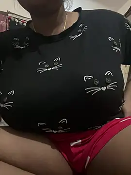 JASMINE1122 online show from April 6, 5:41 am