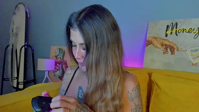 Patricia Cox online show from October 31, 8:10 pm