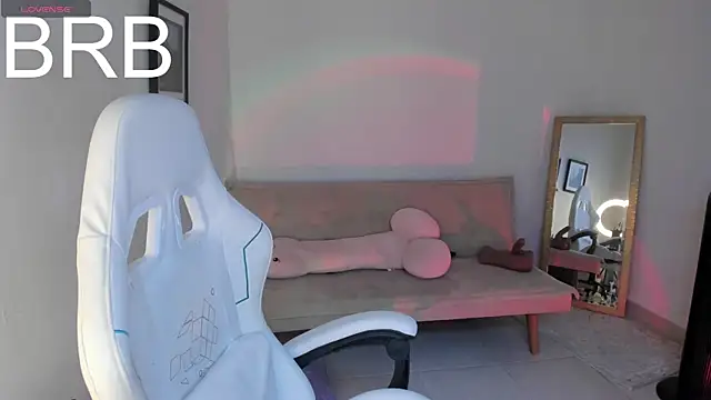 sweet pink  online show from May 9, 2:11 pm