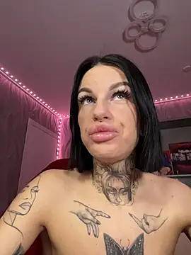 angel devil forever online show from April 8, 10:10 pm