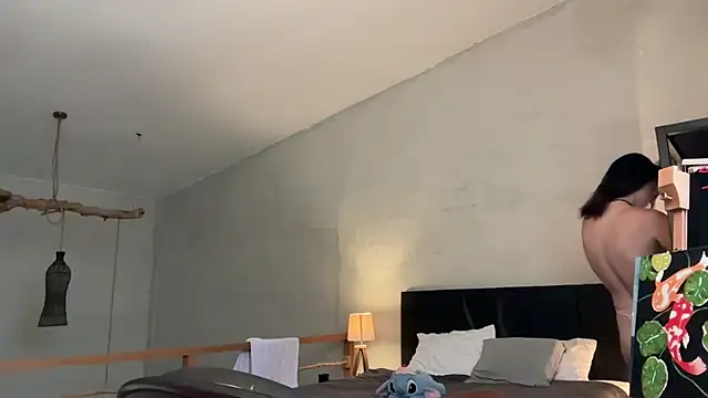  liatris  online show from February 27, 9:43 am