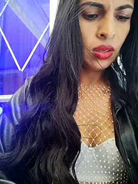 Astrid-- online show from November 10, 7:24 pm