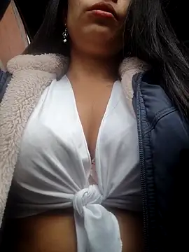 Astrid-- online show from March 10, 5:40 pm