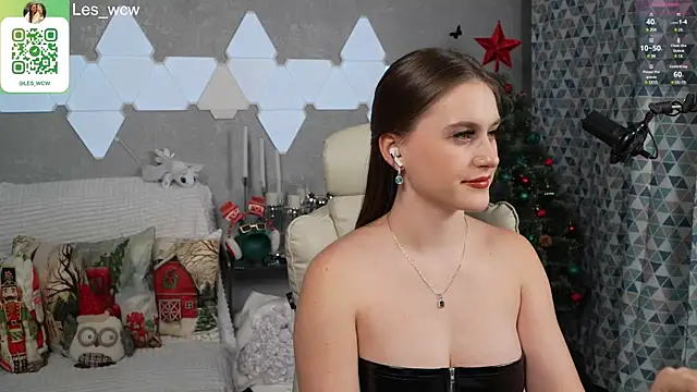 Snapshot of HarleyDeess chatting on January 17, 3:23 am HarleyDeess online show from January 17, 3:23 am
