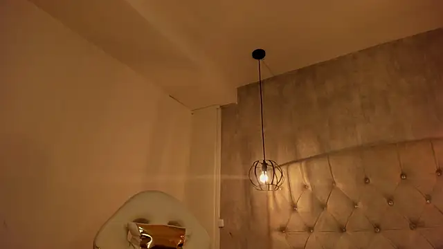 Alice Laurentt online show from February 15, 9:16 am