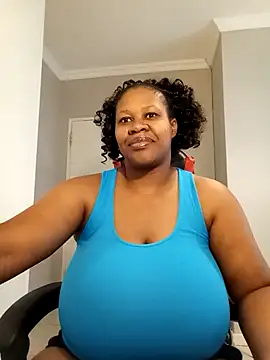 bustylisa1983 online show from February 26, 1:41 pm