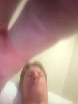 Travislovescum online show from March 6, 6:43 am