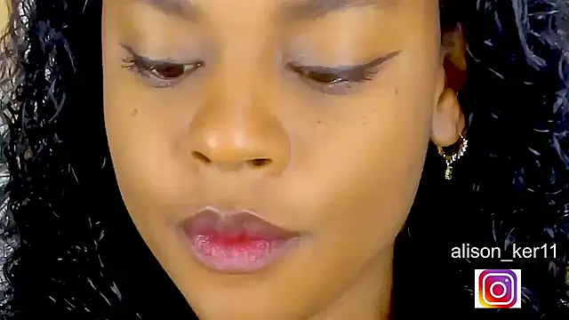 alison-ker3 online show from April 4, 9:29 am