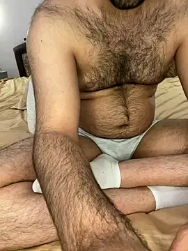 Snapshot of boymoon_20 chatting on February 5, 8:57 pm boymoon 20 online show from February 5, 8:57 pm