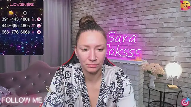 SarahCoksss online show from January 16, 12:45 am