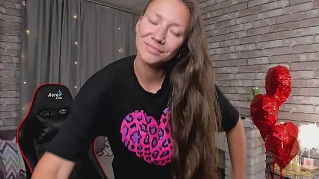 SarahCoksss online show from March 1, 7:10 am