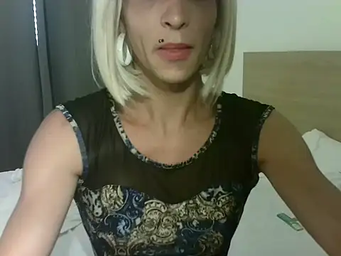 Snapshot of xxxlecram chatting on June 26, 7:35 am xxxlecram online show from June 26, 7:35 am