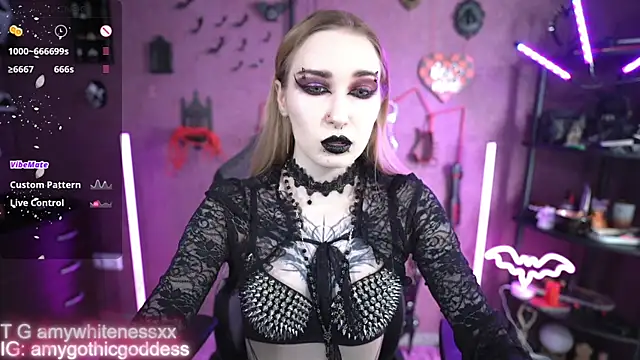 Snapshot of amywhitenessxx chatting on May 25, 12:22 pm amywhitenessxx online show from May 25, 12:22 pm