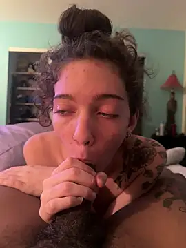 Shhhtrey0375 online show from July 16, 2:39 am