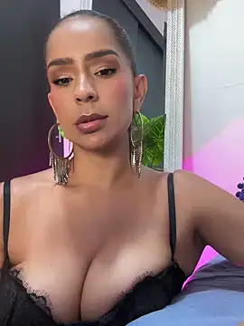 Mau White online show from December 19, 10:53 pm