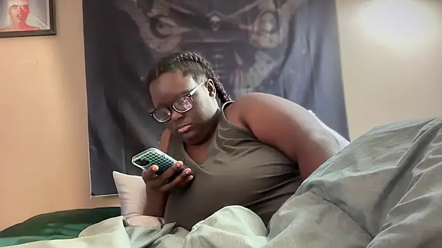 Snapshot of Yagurl__west chatting on January 18, 7:26 pm Yagurl west online show from January 18, 7:26 pm