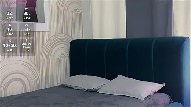 viviann evans online show from February 12, 1:09 am